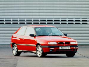 Lancia Delta HPE 2.0 16v HF Turbo 1995 года